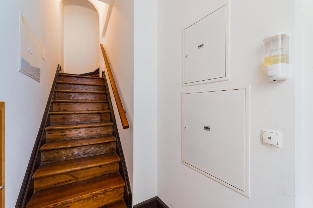 R3 - Coimbra Lovers - Joanina Suite Exterior photo